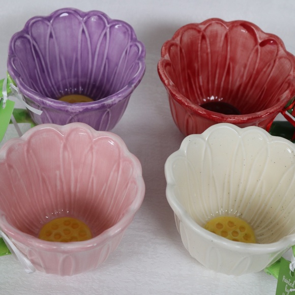 LANG by Design Group FLOWER SHAPED COFFEE MUG HAND PAINTED - 8oz. - CREAM - NEW - Picture 5 of 5